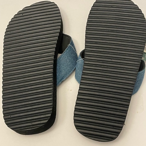 Vintage Laguna Platform Flip Flops - Picture 4 of 4